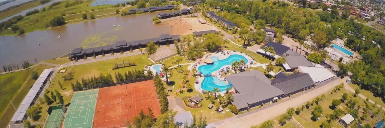 Howard Johnson Marinas & Resort Сан Педро Екстериор снимка